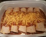 A picture of step 5 of Quick chicken enchiladas.