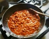Foto langkah ke 1 dari resep Bolognese Pizza.