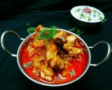 A picture of step 9 of Onion Tomato chicken curry gravy.
