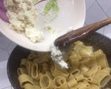A picture of step 4 of Cacio e pepe.