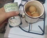 Foto del paso 2 de la receta: Empanadas de caballa y atún