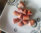 A picture of step 2 of Sausage spaghetti.