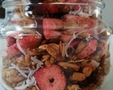 Foto del paso 4 de la receta: Granola de fresa🍓