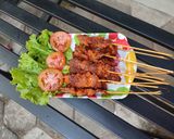 Foto langkah ke 4 dari resep Sate Rembiga khas Lombok.