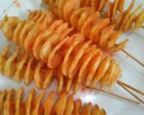 Foto langkah ke 4 dari resep Kentang Goreng Spiral.