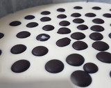 Foto del paso 5 de la receta: Cheesecake - Torta de queso con aroma a limón y chocolate