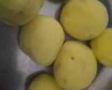 A picture of step 1 of Potato With Capsicum.