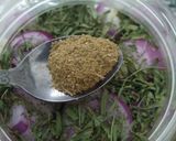 عکس مرحله 8 از دستور ترشی لوبیا سبز و پیاز solmaz