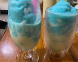 รูปขั้นตอนการทำที่ 2 ของ Blue Hawaii Yogurt Smoothie
