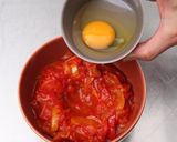 A picture of step 12 of Eggs a la Flamenca.