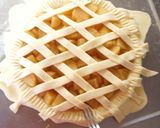 A picture of step 12 of Apple Pie.