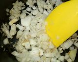 Hình bước làm 2 của món Súp Khoai Tây Kem Tươi