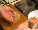 A picture of step 5 of Scallops With Butter and Soy Sauce Baked in Their Shells.