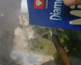 Foto langkah ke 2 dari resep Mie saos keju.