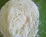 Foto langkah ke 2 dari resep Kue cucur gula merah.