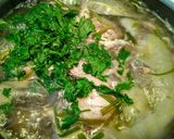 Foto del paso 2 de la receta: CALDO Crocante de Huesos de Pollo...!