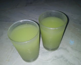 A picture of step 3 of Cucumber juice.