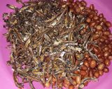 Foto langkah ke 1 dari resep Balado teri kacang.