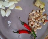 A picture of step 1 of Coriander roots chutney.