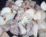 A picture of step 3 of Turnip and Chicken Stir-Fry.