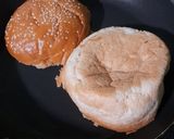 A picture of step 12 of Macaroni Soya Tikki Burger.