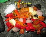 Une image de l'étape 2 de Pâte de crevettes Le sambal.