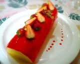 A picture of step 42 of Le Fraisier (French-Style Strawberry Shortcake).