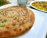 A picture of step 5 of Spicy omelet n Lachha Paratha.
