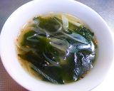 A picture of step 5 of Yakiniku Restaurant-Style Easy Wakame Seaweed Soup.