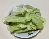 高麗菜豬肉雞蛋蓋飯（電鍋料理）的食譜步驟1照片