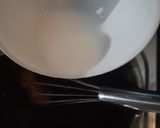 Foto langkah ke 5 dari resep Steamed Chocolate Moist Cake.