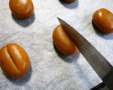 A picture of step 4 of Coffee Bean Cookies.