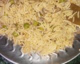 A picture of step 4 of Fry rice.
