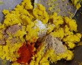 A picture of step 2 of Leftover dal paratha.