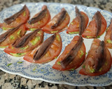 Foto del paso 2 de la receta: Niguiris de tomate, guacamole y anchoa del Cantábrico