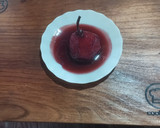 Foto del paso 2 de la receta: Mis mejores Peras al vino tinto Que viva la cocina chilena 🇨🇱