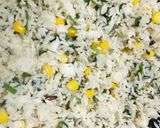 A picture of step 3 of Corn spinach rice.