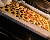 Erdeigyümölcsös piskóta recept fázis 6 fotója