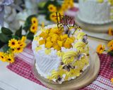 صورة لخطوة 13 من وصفة كيكة مانجو بطريقتي 🥭 lassi mango cake