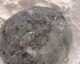 A picture of step 12 of Tri-color Habutai-style Mochi for Hanami or Girls' Day.
