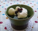 A picture of step 6 of Kinako Roasted Soybean Powder Whipped Cream.