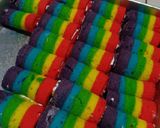 Foto langkah ke 5 dari resep Rainbow gulung anti gagal.