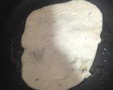 Foto del paso 8 de la receta: Tortilla de harina y yogur griego con aguacate y salmón