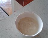 A picture of step 1 of Fruit parfait my way.