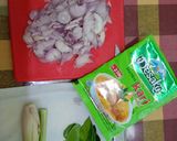 Foto langkah ke 1 dari resep Kari Ayam Nusantara.