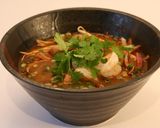 A picture of step 4 of Simple Tom Yum Pho.
