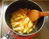 A picture of step 3 of Caramelized Apple.