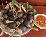 Hình bước làm 6 của món Ốc bưu nhồi thịt chấm mắm me gừng