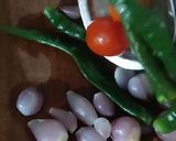 Foto langkah ke 2 dari resep Ayam Cabe Ijo.