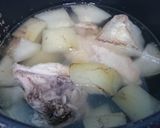 A picture of step 2 of Winter Melon Chicken Soup.
